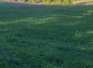 Red Oak Rdg, Celina, TN 38551