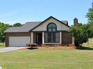 403 Green Ridge Rd, Moore, SC 29369