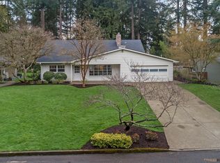 19134 Terry Ave, Lake Oswego, OR 97035