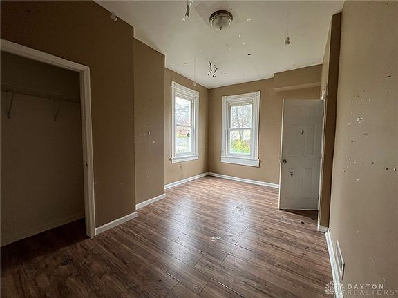 4th image of 1732 Lincoln Ave
