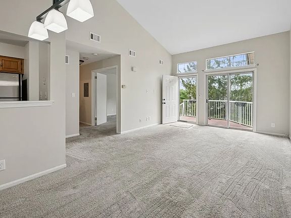 4th image of 4 Ray Ct