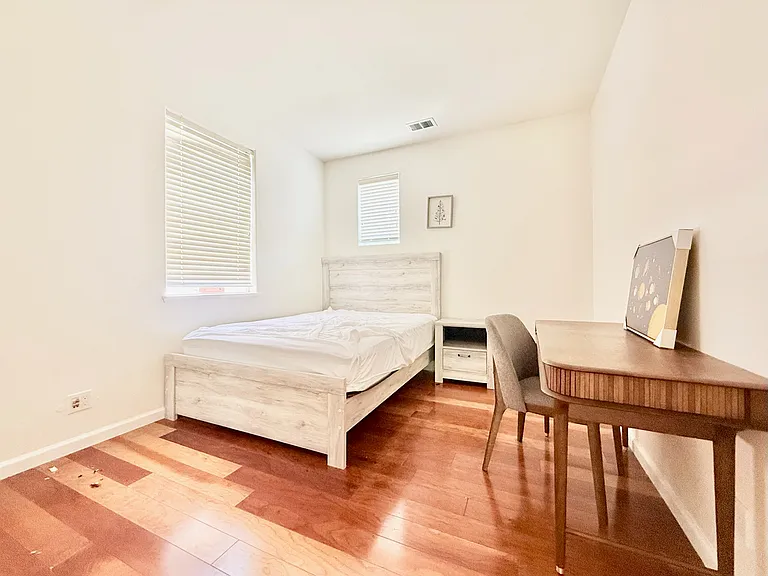 863 Dederick Ct — Photo 54