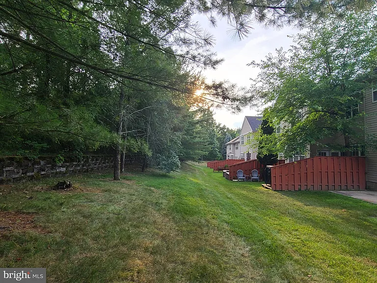 16 Scarlet Oak Dr — Photo 27