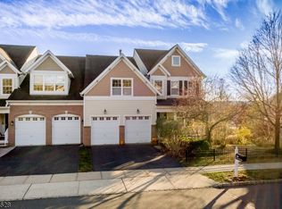 298 Holcombe Way, Lambertville, NJ 08530