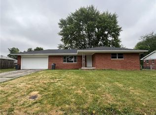 8207 Lockwood Ln, Indianapolis, IN 46217