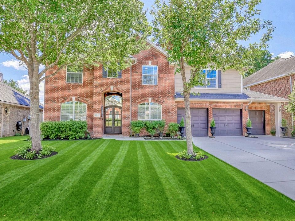 1st image of 25218 Piney Heights Ln