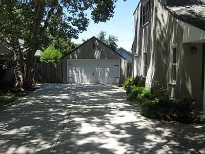 2nd image of 52956 Sacramento St