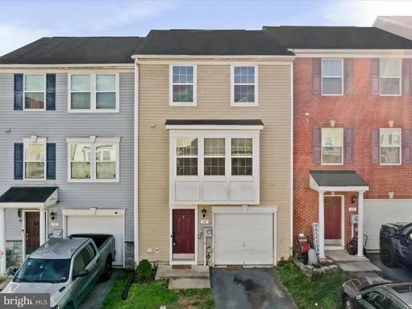 41 Venetian Ct, Hedgesville, WV 25427