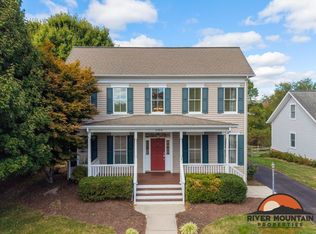 1504 Poplar Ridge Cir, Blacksburg, VA 24060