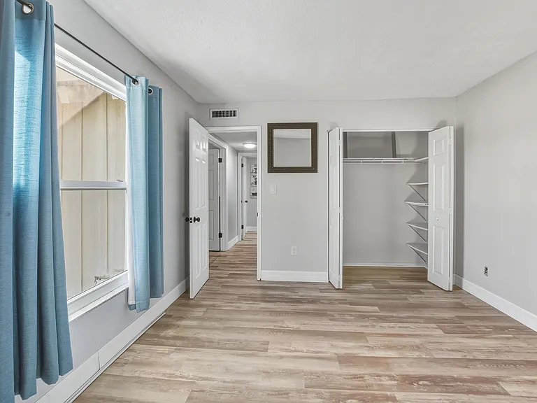 2025 Sylvester Rd #K2 — Photo 28
