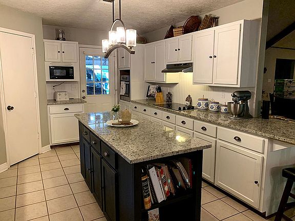 4th image of 7769 Moonglow Cir