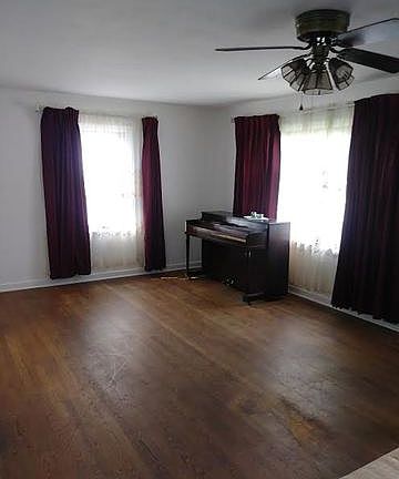 5th image of 1013 Westmoreland Ave
