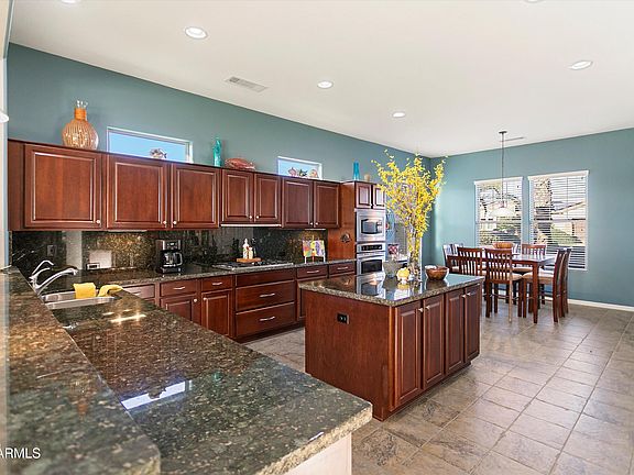 4th image of 16385 W GLACIER Court