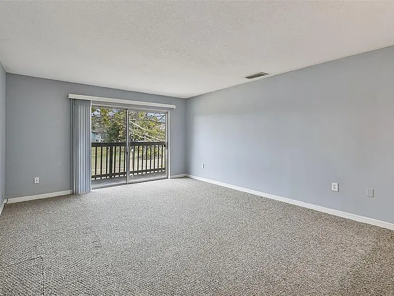 1695 Lee Road E215 — Photo 17