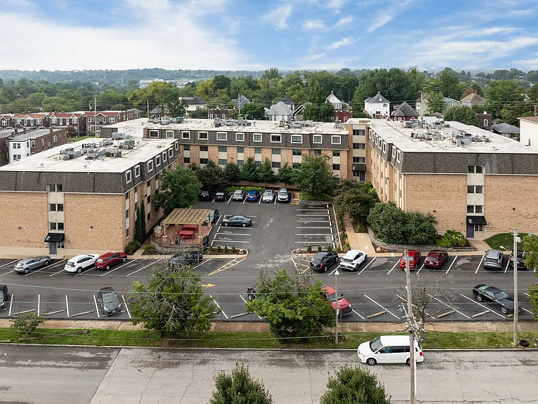 Park Clayton — Photo 10