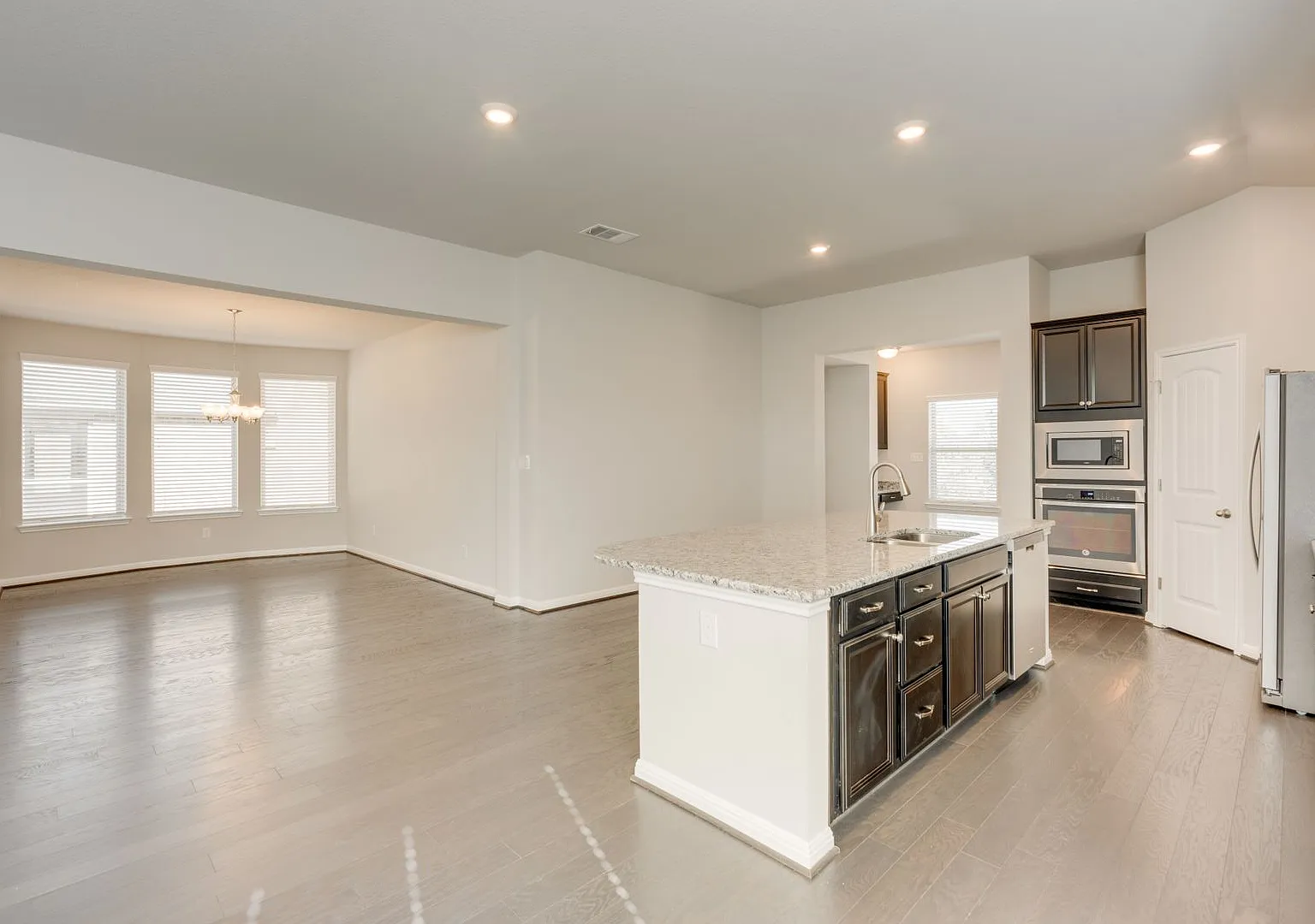 2504 Hat Bender Loop, Round Rock, TX 78664 — Photo 3