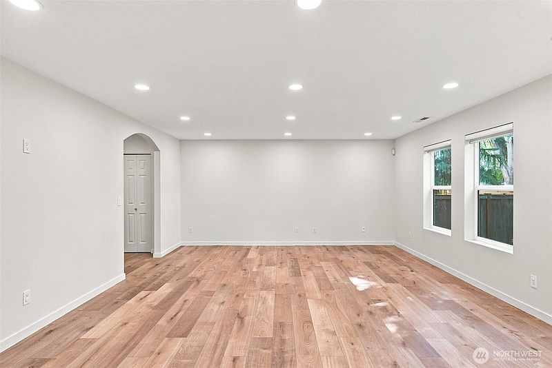 3rd image of 13329 SE 227th Place