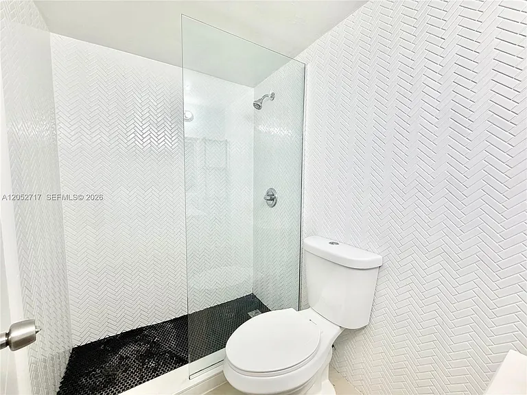 1333 NW 15th St #2 — Photo 17