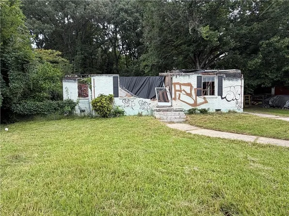 2022 Cook Rd, Decatur, GA 30032