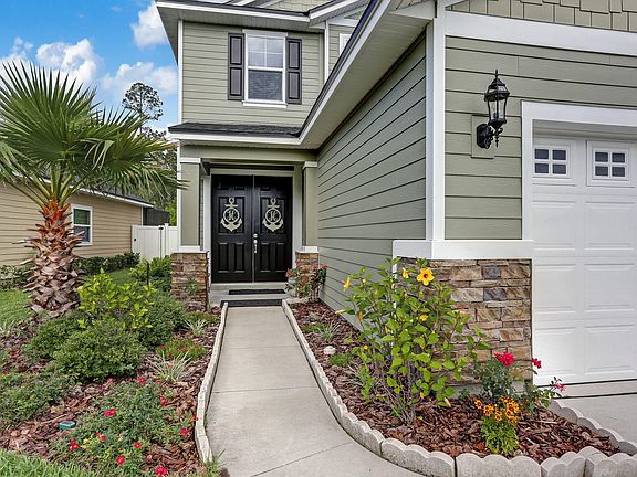 2nd image of 97356 Harbor Concourse Cir