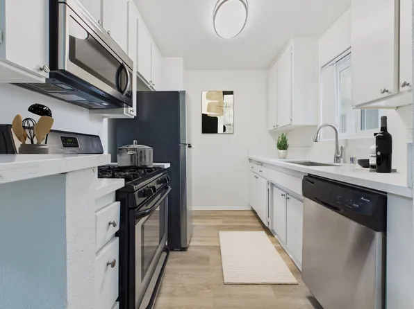 5760 Laurel Canyon Apartments, 5760 Laurel Canyon Blvd APT 3, Valley Village, CA 91607