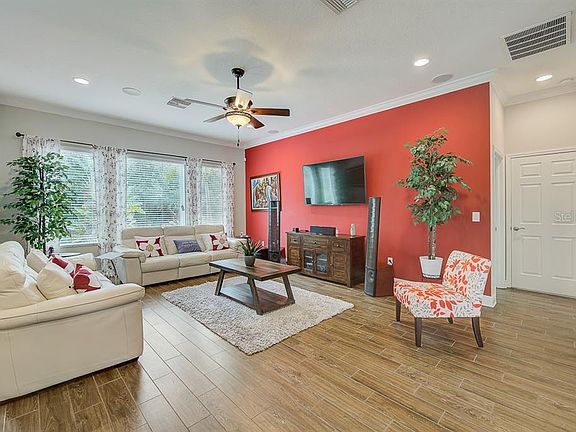 5th image of 6407 Blue Sail Ln