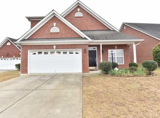 555 Coalville Dr, Lawrenceville, GA 30046