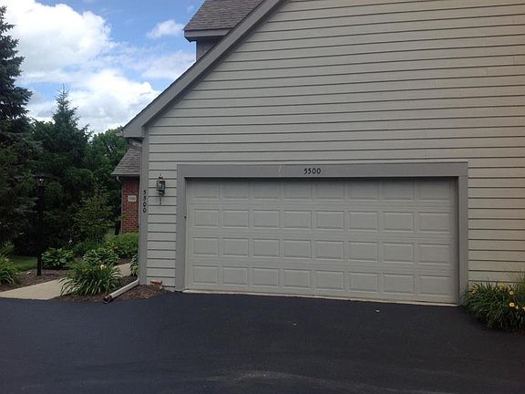 4th image of 5500 Villas Dr