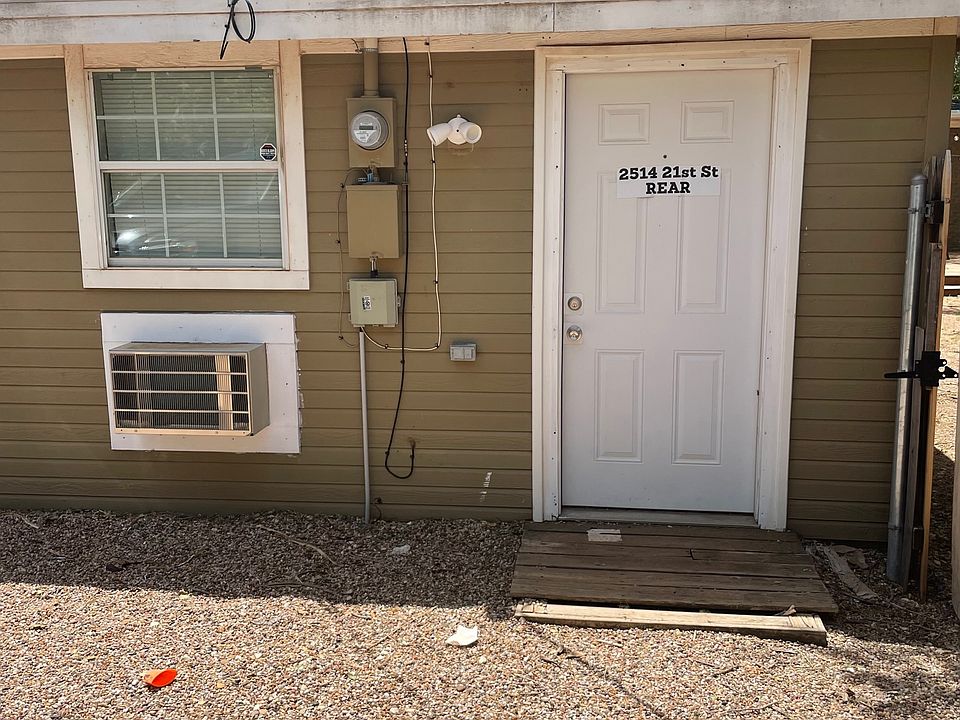 1st image of 2514 21st St #B