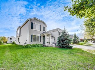 73 W Providence Ln, Round Lake, IL 60073