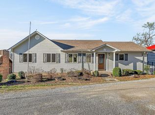 1634 Falling Water Rd, Sparta, TN 38583