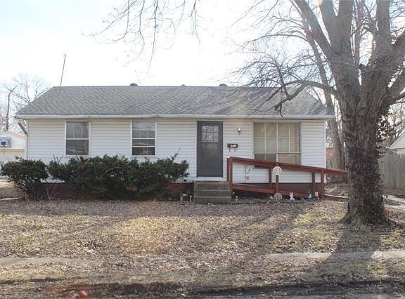 2nd image of 112 Wilson Park Ln