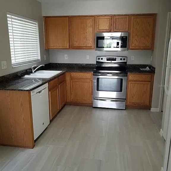 6419 Chapel Pines Blvd — Photo 2