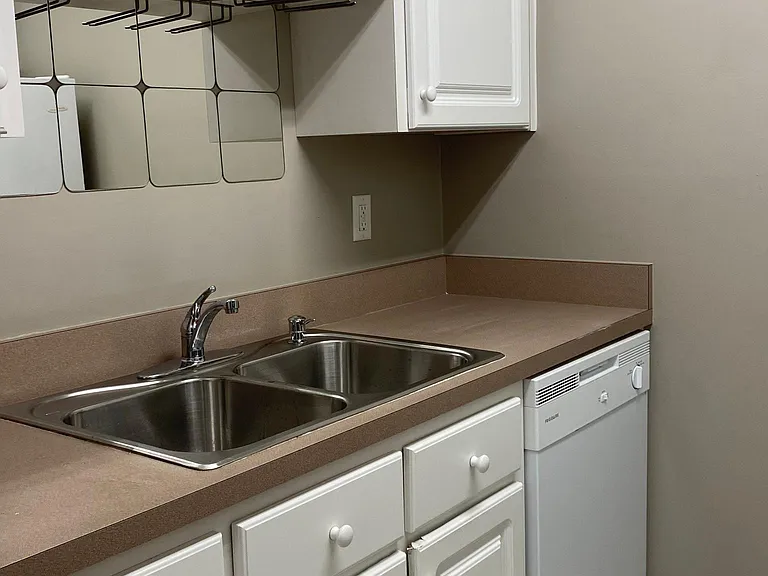 200 E 10th Ave #2 — Photo 8