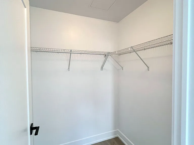 470 Dundas St E #715 — Photo 12