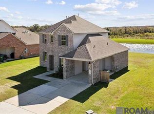 5376 Windswept Ln, Zachary, LA 70791