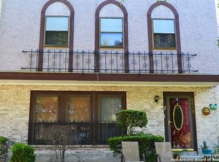 6819 Crown Rdg, San Antonio, TX 78239