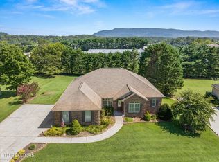 114 Latonia Dr, Seymour, TN 37865