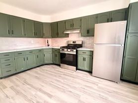 414 42nd St, Union City, NJ