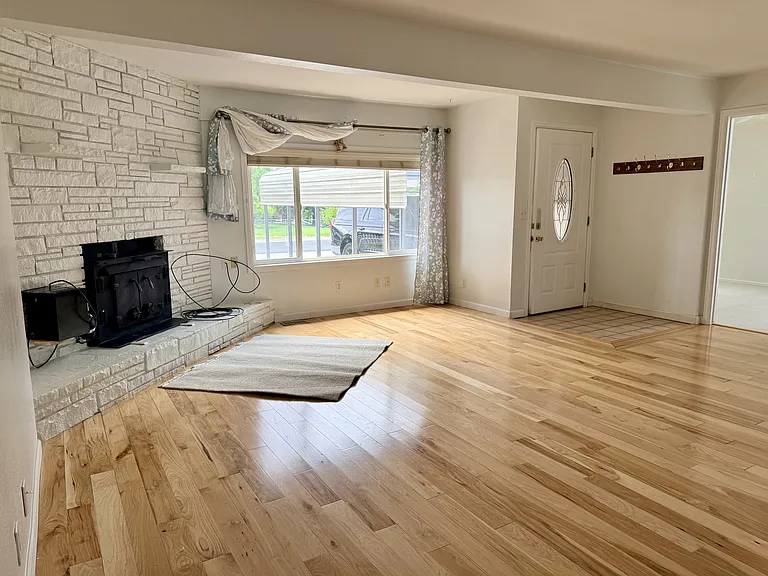 1208 Hermosa Ave — Photo 15
