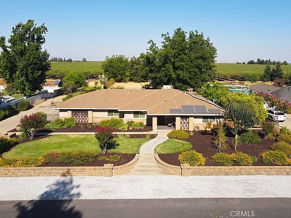 2nd image of 2960 Whitegate Dr