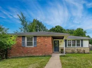 828 Pallas Dr, Pittsburgh, PA 15237