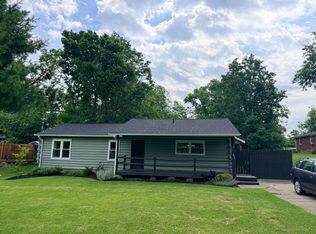 1376 Deerfield Rd, Lebanon, OH 45036