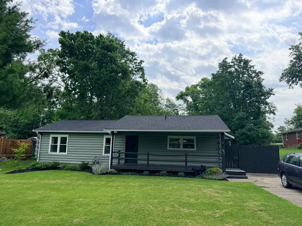 1376 Deerfield Rd, Lebanon, OH 45036