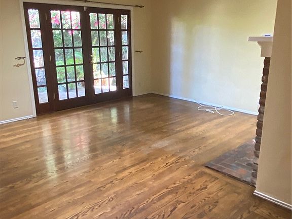 5th image of 4419 Calhoun Ave