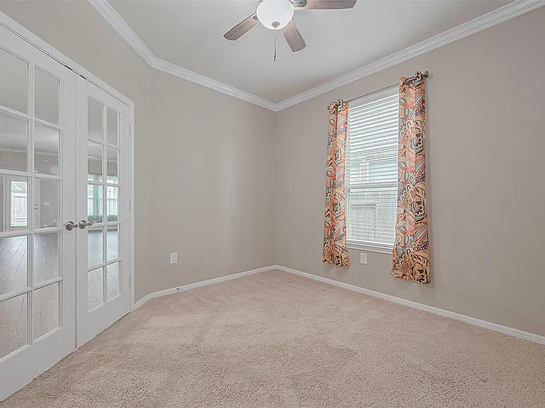 5327 Silver Ledge Dr — Photo 11