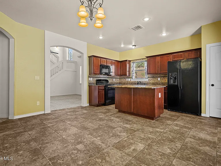 369 Emerald Acres — Photo 12