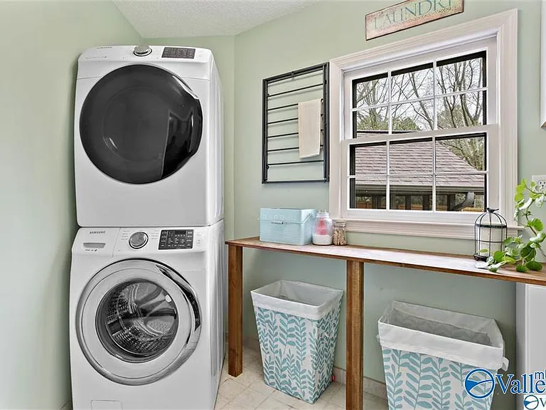 204 Roy Dr — Photo 43