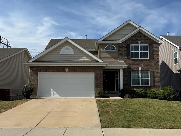 3257 Bentwater Pl, Saint Charles, MO 63301