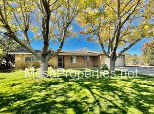 7888 Victor Ave, Hesperia, CA 92345